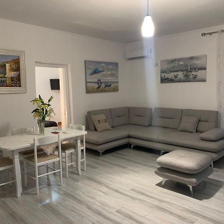 Vjola Apartments 2 Sarande Exterior photo
